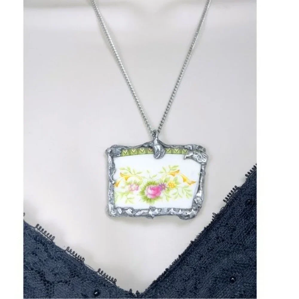 Upcycled Porcelain Necklace With Floral Design & Silver Blend Metalwork Frame - Picture 3 of 11